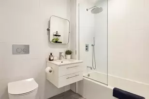 316 Carroll St, New York City, NY 11231 - Photo 10