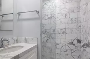 190 E 72nd St, New York City, NY 10021 - Photo 6