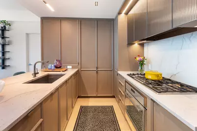 58 St Marks Place #902, Brooklyn, NY 11217 - Photo 8