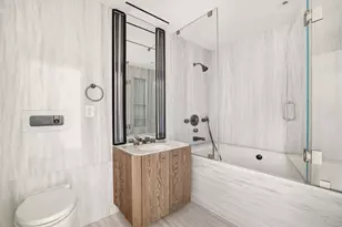 111 W 57th St, New York City, NY 10019 - Photo 14
