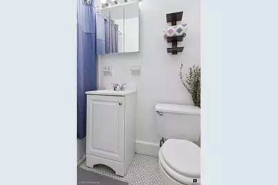 244 E 90th Street #2-A, New York City, NY 10128 - Photo 8