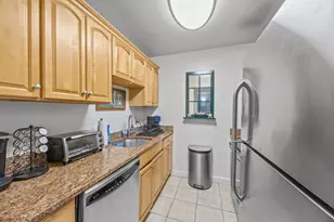 136 Beach 117th St, New York City, NY 11694 - Photo 10