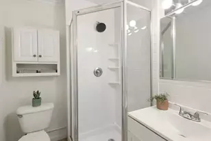 664 Henry St, New York City, NY 11231 - Photo 6
