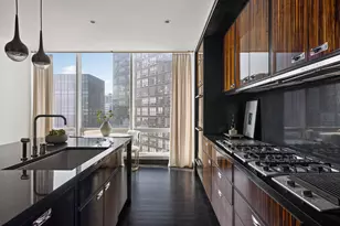 157 W 57th St, New York City, NY 10019 - Photo 10