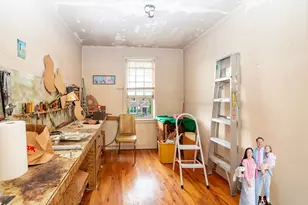 58-04 206th St, New York City, NY 11364 - Photo 16