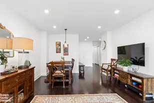 305 E 40th St, New York City, NY 10017 - Photo 10