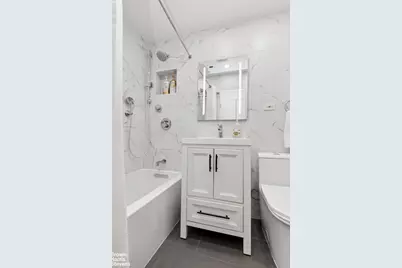 305 E 40th Street #12K, New York City, NY 10017 - Photo 8