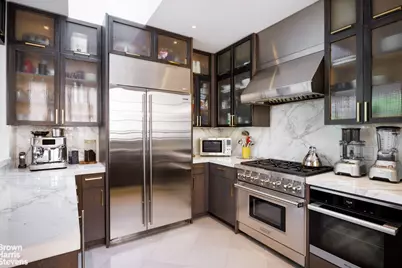 205 E 69th Street #PHA, New York City, NY 10021 - Photo 10