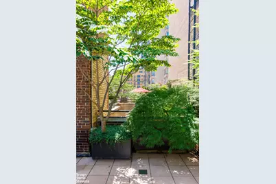 205 E 69th Street #PHA, New York City, NY 10021 - Photo 8