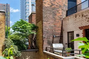 205 E 69th St, New York City, NY 10021 - Photo 12