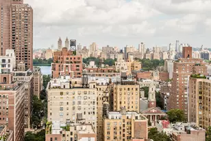 181 E 90th St, New York, NY 10128 - Photo 12
