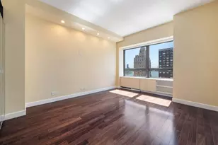 415 E 54th St, New York City, NY 10022 - Photo 6