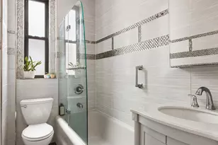 230 E 71st St, New York City, NY 10021 - Photo 6