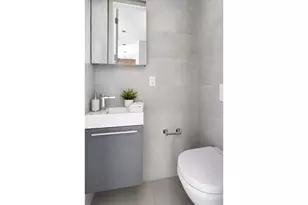 459 W 50th St, New York City, NY 10019 - Photo 4