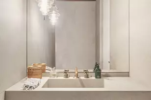 527 W 27th St, New York City, NY 10001 - Photo 6