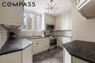 201 E 62nd St, New York City, NY 10065 - Photo 6
