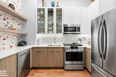 251 W 19th Street #2D, New York, NY 10011 - Photo 4