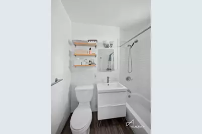 160 W 85th Street #1A, New York City, NY 10024 - Photo 6
