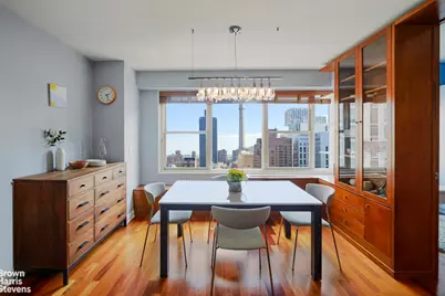 370 E 76th Street #A1501, New York, NY 10021 - Photo 2