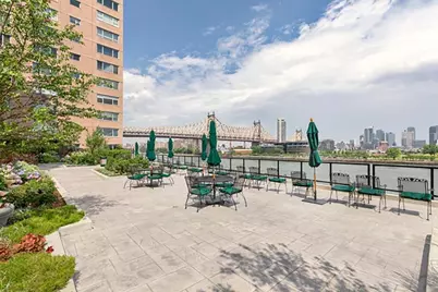 25 Sutton Place S #16G, New York City, NY 10022 - Photo 18