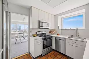25 Sutton Pl S, New York City, NY 10022 - Photo 8
