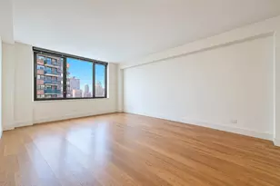 1735 York Ave, New York City, NY 10128 - Photo 2