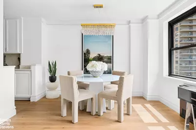 205 W End Avenue #10B, New York, NY 10023 - Photo 8