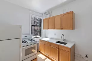 105 E 15th St, New York City, NY 10003 - Photo 6