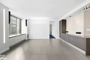 236 E 47th St, New York City, NY 10017 - Photo 8