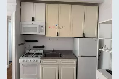25-02 Steinway Street #7-B, New York City, NY 11103 - Photo 2