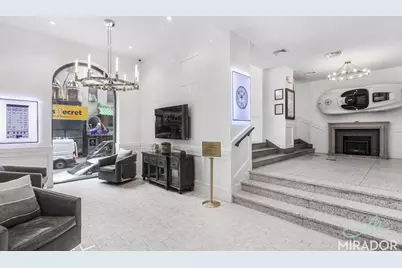 132 E 45th Street #3H, New York, NY 10017 - Photo 8