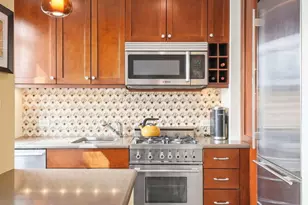 333 W 56th St, New York City, NY 10019 - Photo 6