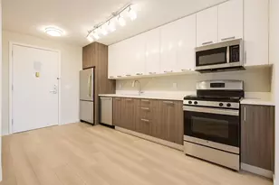 1524 Sheepshead Bay Rd, New York City, NY 11235 - Photo 6