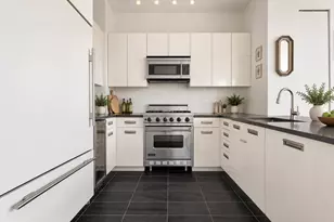 46-30 Center Blvd, Long Island City, NY 11109 - Photo 2