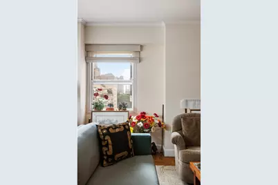 27 E 65th Street #10D, New York, NY 10021 - Photo 2
