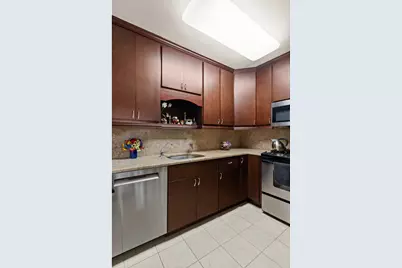 27 E 65th Street #10D, New York, NY 10021 - Photo 4