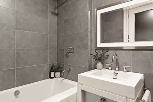 444 W 19th St, New York City, NY 10011 - Photo 8