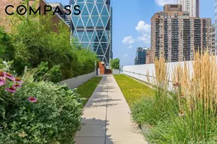 301 W 53rd St, New York City, NY 10019 - Photo 12