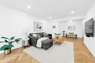 302 E 88th St, New York City, NY 10128 - Photo 2