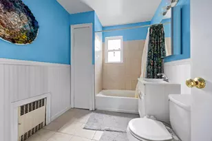32-73 30th St, New York City, NY 11106 - Photo 12