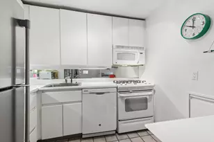 510 E 80th St, New York City, NY 10075 - Photo 4