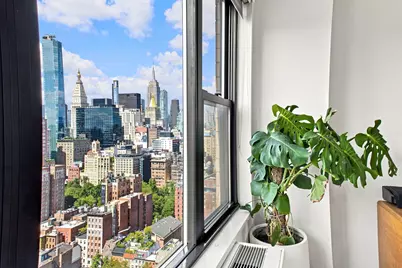 201 E 17th Street #30D, New York City, NY 10003 - Photo 12