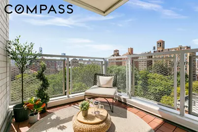 2 5th Avenue #11G, New York City, NY 10011 - Photo 4