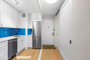 130 E 18th St, New York City, NY 10003 - Photo 8