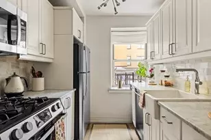 111 Hicks St, New York City, NY 11201 - Photo 4
