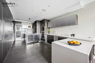 110 Central Park S, New York City, NY 10019 - Photo 8