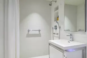 35 E 85th St, New York City, NY 10028 - Photo 6