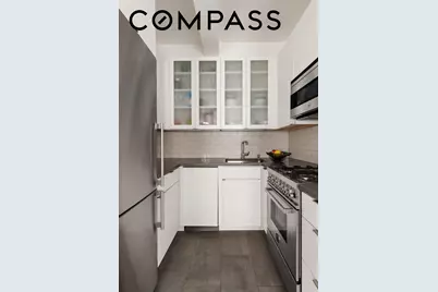 47-49 King Street #12, New York City, NY 10014 - Photo 4