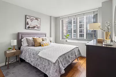2025 Broadway #18B, New York, NY 10023 - Photo 4