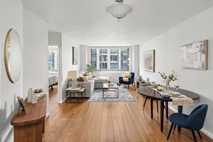 2025 Broadway, New York City, NY 10023 - Photo 2